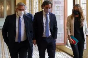 Nicolini: "La vacuna Sputnik V podra llegar al pas antes de fin de ao"