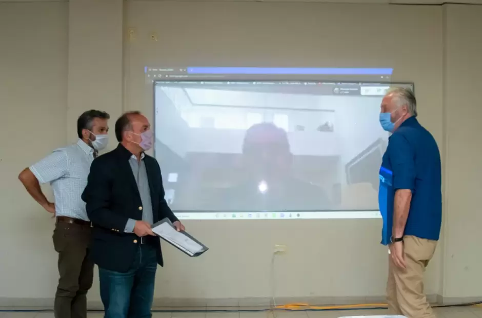 El Consejo Poltico, Econmico y Social (COPES) present al gobernador Ral Jali