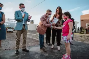 Jalil entreg 30 viviendas en Ojo de Agua para trabajadores de la sanidad