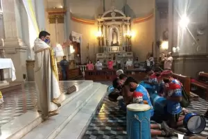 Continan arribando los peregrinos