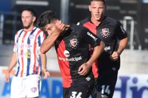 Newells�s venci� a Pe�arol de San Juan y avanz� en la vuelta de la Copa Argentina