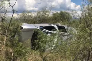 Indagarn al hombre que volc e intent huir dejando abandonada a una joven semidesnuda