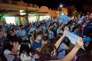 Marcha celeste cop el centro capitalino