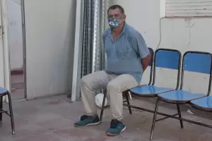 Acusado de obligar a su pareja a tomar gasoil para luego intentar prenderle fuego no declar