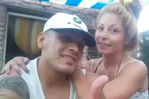 Muri la chica que fue quemada por la expareja de su novio en Mendoza