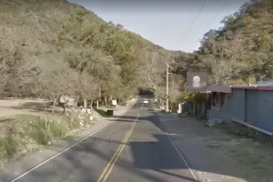 Patotearon a un joven en la zona alta de la ciudad y demoraron a los agresores