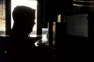 Detienen al sujeto denunciado por dos hechos de grooming intentando fugarse de la provincia