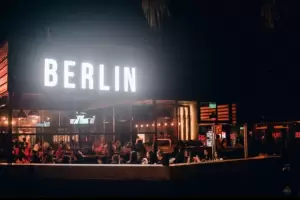 Ladrones visitaron y robaron en un pub de avenida Illia