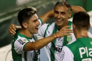 Banfield gole a San Lorenzo y jugar la final ante Boca