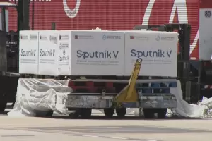 El Gobierno analiza aplicar una sola dosis de la Spuntink V para tener vacunadas a 20 millones de personas en marzo