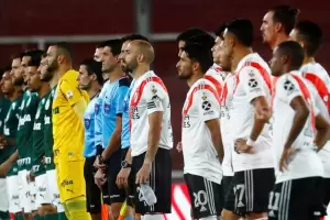 River buscar su "noche pica" ante Palmeiras en Brasil: hora, TV y formaciones