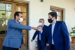 Los gremios docentes presentaron un proyecto para realizar las asambleas va web