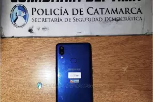 En el barrio Eva Pern recuperan un celular robado