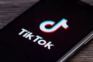 Tik Tok, otra vez en la mira: muri� una ni�a de 10 a�os al participar en un reto