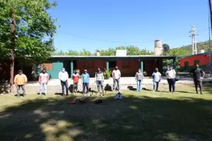 Contin�an las reparaciones de las escuelas en el interior provincial