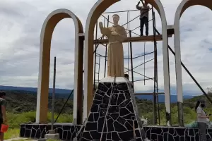 Avanzan las obras de la puesta en valor del monumento a Fray Mamerto Esqui