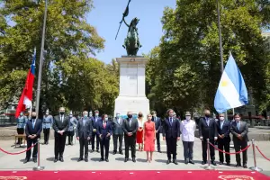 Jalil y gobernadores fueron recibidos por el ministro del Interior de Chile