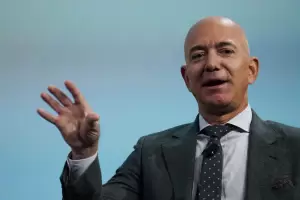 Jeff Bezos anunci que dejar de ser el CEO de Amazon