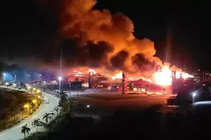 Incendio en el Autdromo de Las Termas: Llevar bastante tiempo volver a construir toda el rea afectada"