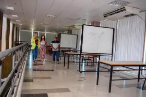 La ministra de Educacin recorri la Residencia Universitaria