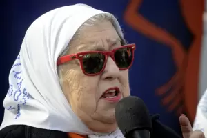 Hebe de Bonafini fue internada en el Hospital Italiano de La Plata