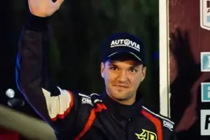 Tres binomios catamarque�os presentes en el Rally de Cruz del Eje