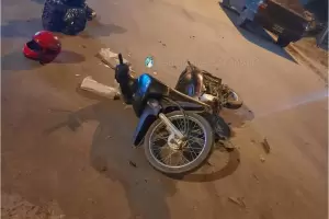 Una motociclista embarazada protagoniz un accidente de trnsito