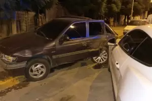 Reconocido abogado protagoniz un grave accidente en la madrugada