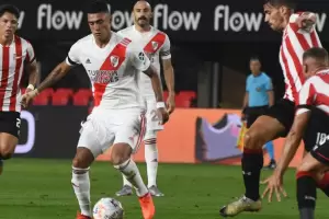 River no pudo con Estudiantes