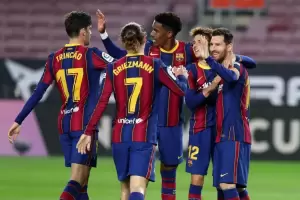 Barcelona recibe al PSG por los octavos de final de la Champions League: hora, TV y formaciones