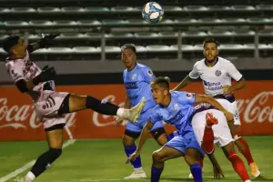San Lorenzo gole� a Liniers y avanz� a los 16vos de final de la Copa Argentina