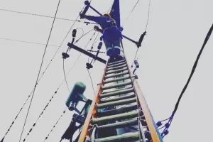 Corte de luz: usuarios de la zona oeste de la ciudad sin suministro