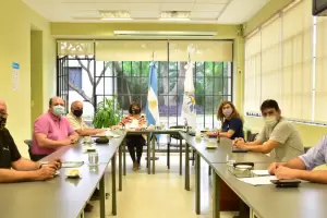 La UNCA y gremios dialogaron sobre el retorno a la presencialidad