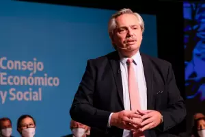 Alberto Fern�ndez: "�Cu�nto tiempo m�s vamos a leer diarios contando mujeres muertas?"