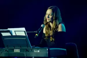 Beln Parma cantar en el Centro Cultural Kirchner en homenaje a las mujeres trabajadoras