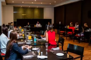 El ministro Martn Guzmn cerr la charla de mujeres enla economa provincial