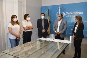 Salud y la Capital habilitarn nuevo Nodo de vacunacin en el Polideportivo Sur