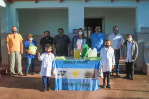 Ex Combatientes de la Guerra de Malvinas ayudaron a una escuela del interior en el regreso a clases