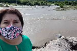 Docentes todo terreno: llegaron a la casa de un estudiante para que rinda la �ltima previa