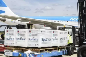 El Gobierno confirm que el vuelo a Mosc para buscar ms vacunas saldr este jueves a la madrugada