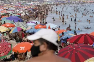Ro de Janeiro decret el cierre total de sus playas por la pandemia de coronavirus