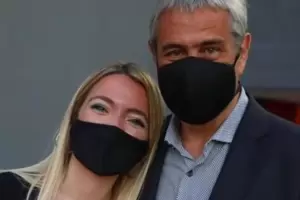 Vacunacin VIP: tras el escndalo, echaron a la empleada de 18 aos que recibi la Sinopharm