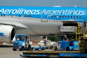 Este jueves sale otro vuelo de Aerolneas Argentinas a Rusia para buscar vacunas