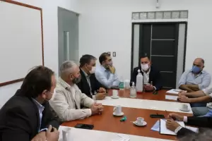 Senadores realizaron gestiones por viviendas ante Fidel Senz