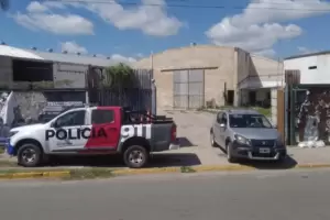 Denuncian millonario robo en el depsito de una concesionaria de autos
