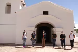 Refaccionan la iglesia de San Pedro de Fiambal