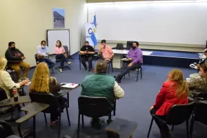 No  hubo  acuerdo salarial  entre la Intersindical y el Gobierno pero  la DIL prorrog la conciliacin