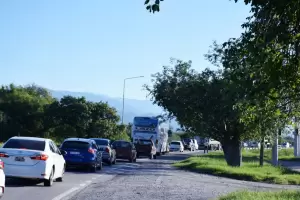 ATE corta ruta nacional 38 en Chumbicha