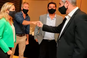 Orellana cruz al personal que ir al paro: "Les molesta que el IPV siga funcionando"