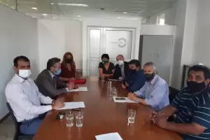 Hubo acuerdo: ATE, UPCN, Viales y ATSA aceptaron el 35% en tres partes